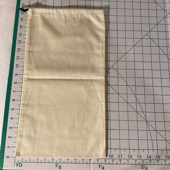 Authentic Fendi Designer Draw String Dust Bag - Picture 5 of 9